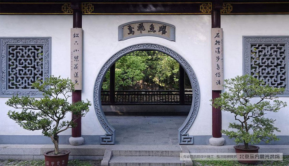 仿古風(fēng)格月亮門(mén)實(shí)景圖